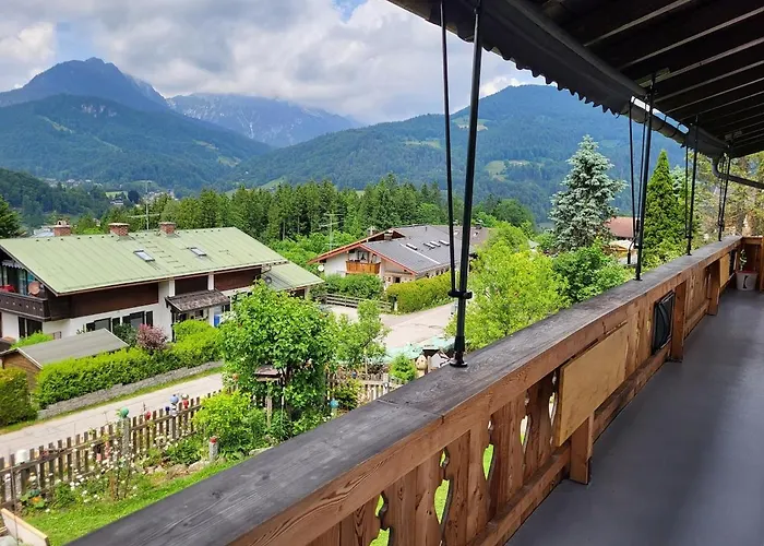 Haus Am Berg Appartement *