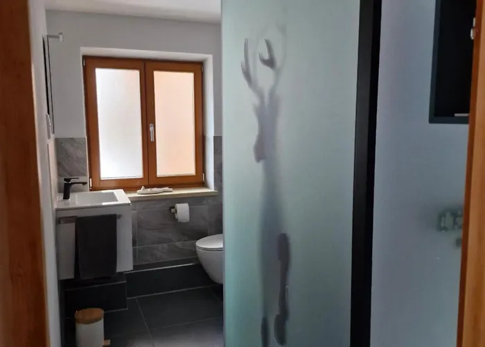 Haus Am Berg Appartement *